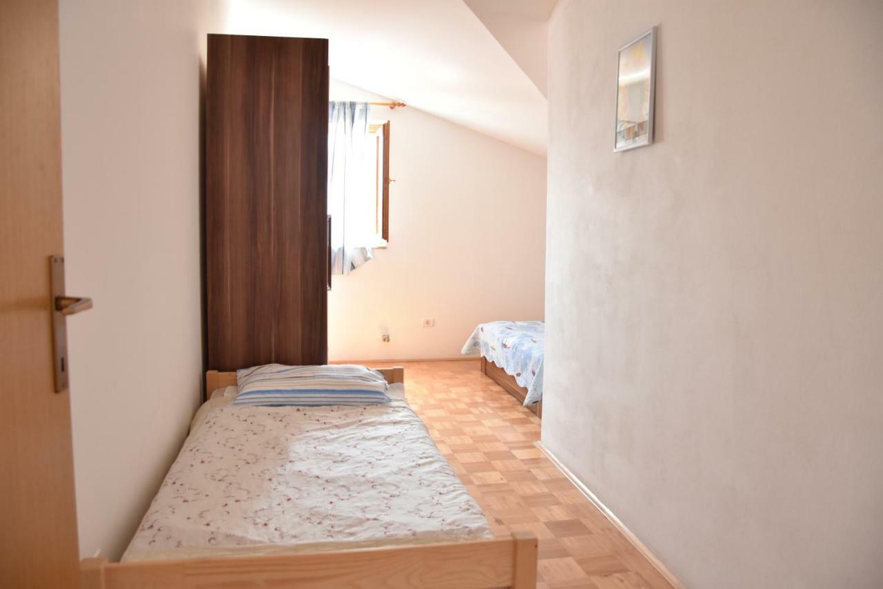 Apartman Branka- Sea View Peroj Buitenkant foto